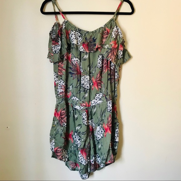 Roxy Dresses & Skirts - NWT Roxy Floral Off The Shoulder Romper